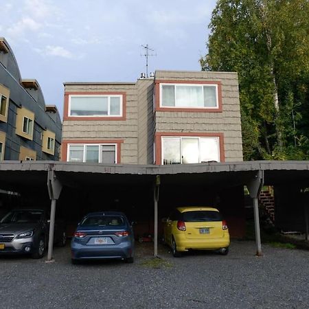 Modern Condo Steps From The Ocean Anchorage Exterior foto